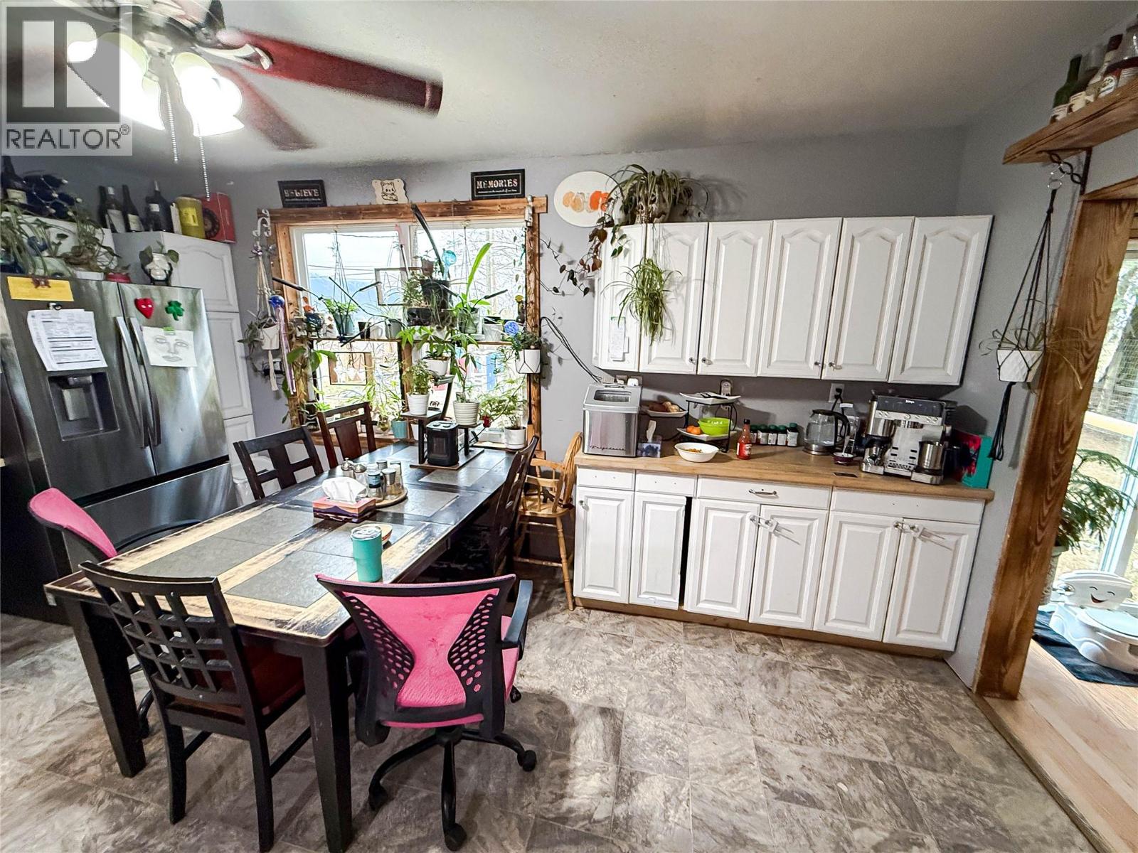 4114 51st Street, Canyon, British Columbia  V0B 1C1 - Photo 15 - 10373804