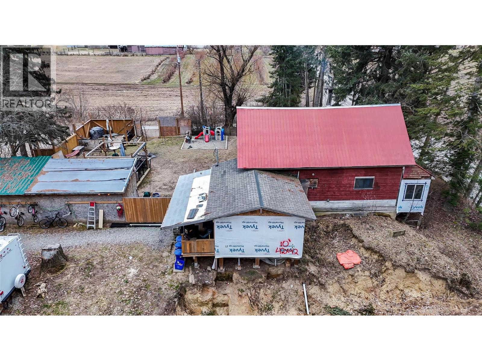 4114 51st Street, Canyon, British Columbia  V0B 1C1 - Photo 32 - 10373804