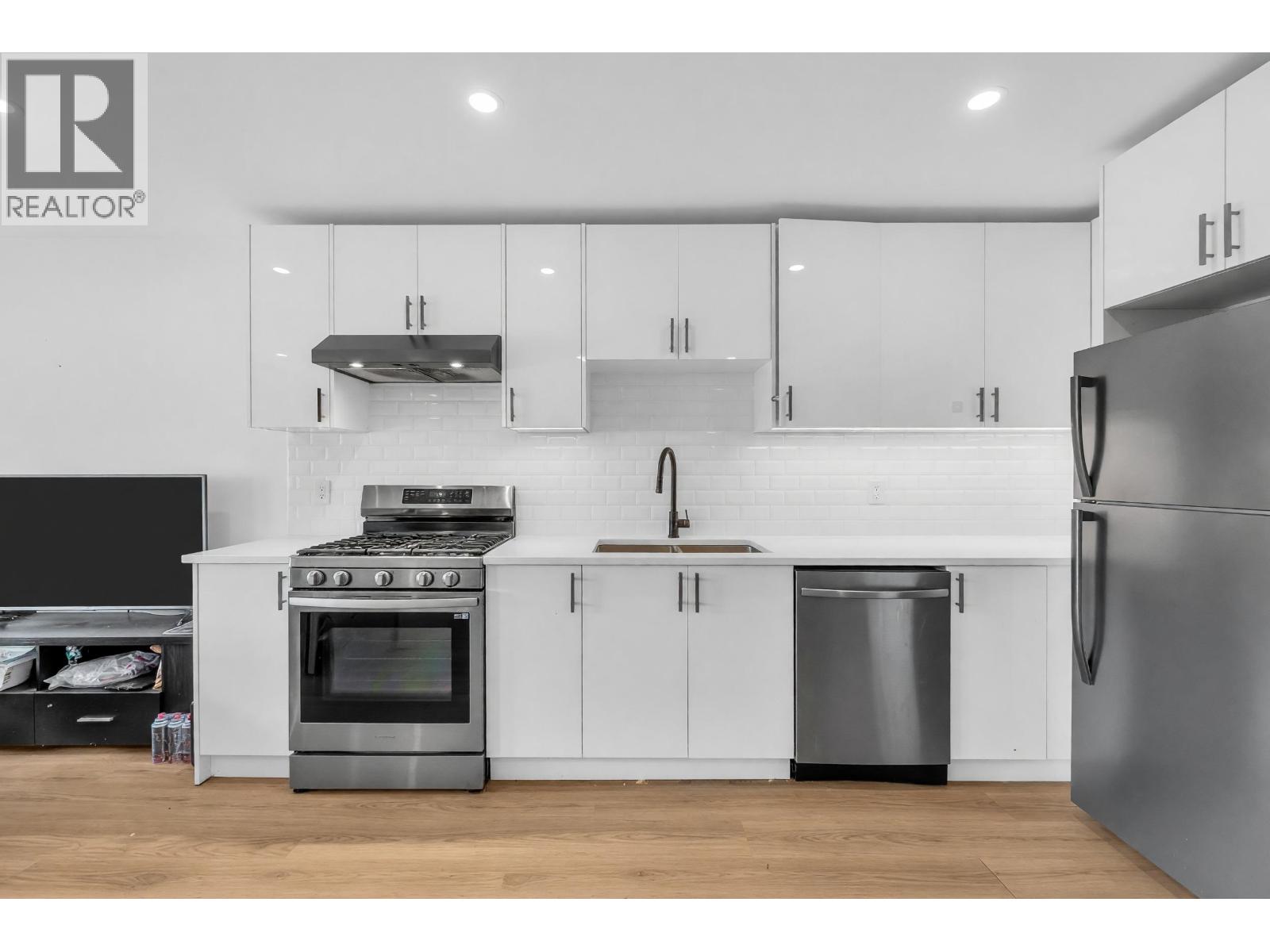 425 E 57th Avenue, Vancouver, British Columbia  V5X 1S8 - Photo 7 - R3159374