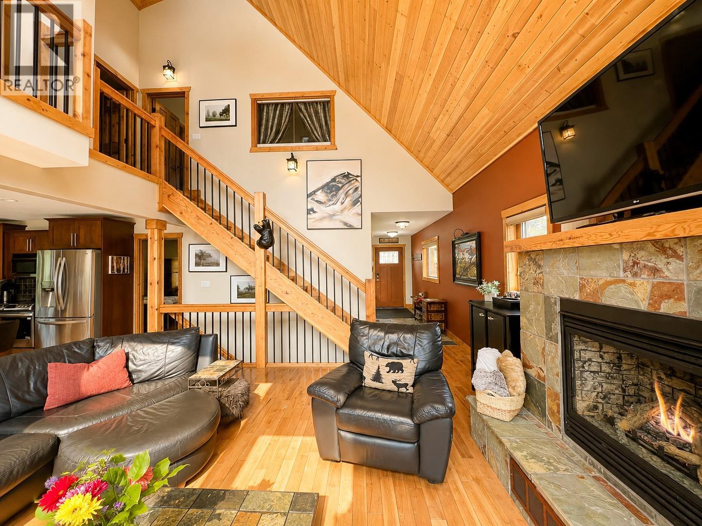 1741 8th Avenue, Invermere, British Columbia  V0A 1K4 - Photo 19 - 10398649