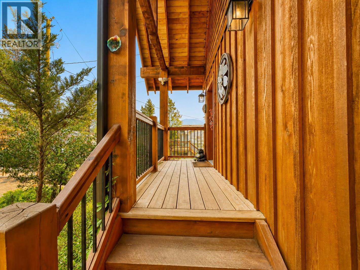 1741 8th Avenue, Invermere, British Columbia  V0A 1K4 - Photo 12 - 10398649