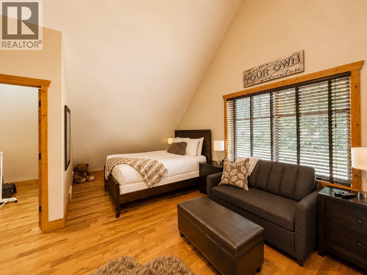 1741 8th Avenue, Invermere, British Columbia  V0A 1K4 - Photo 44 - 10398649