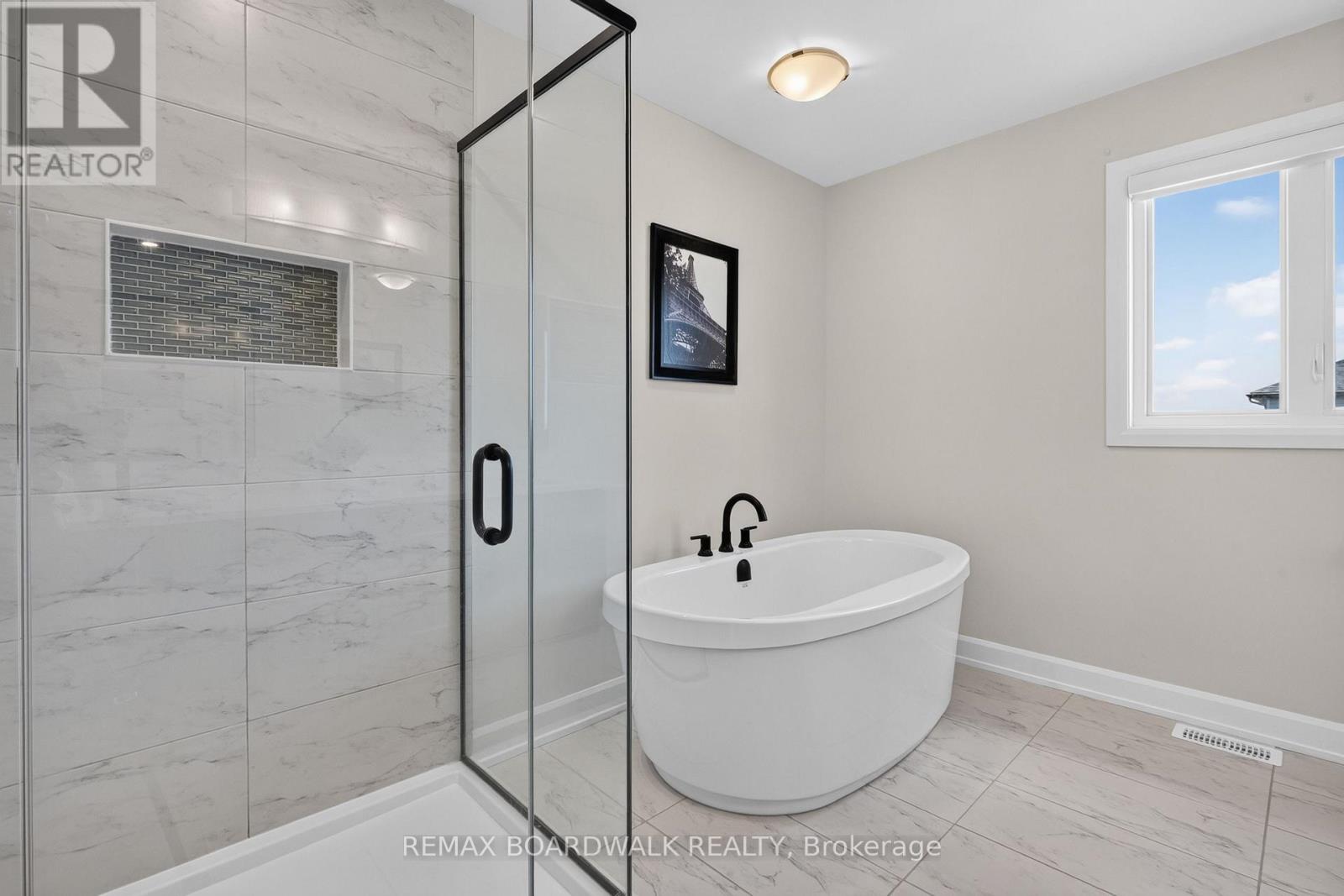 340 Moonlight Drive, Russell, Ontario  K4R 0L1 - Photo 21 - X13723546