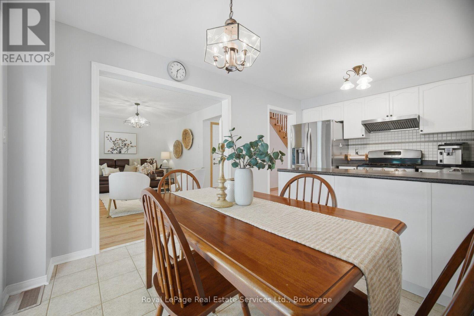 2259 Empire Crescent, Burlington, Ontario  L7L 6Y6 - Photo 10 - W13723548