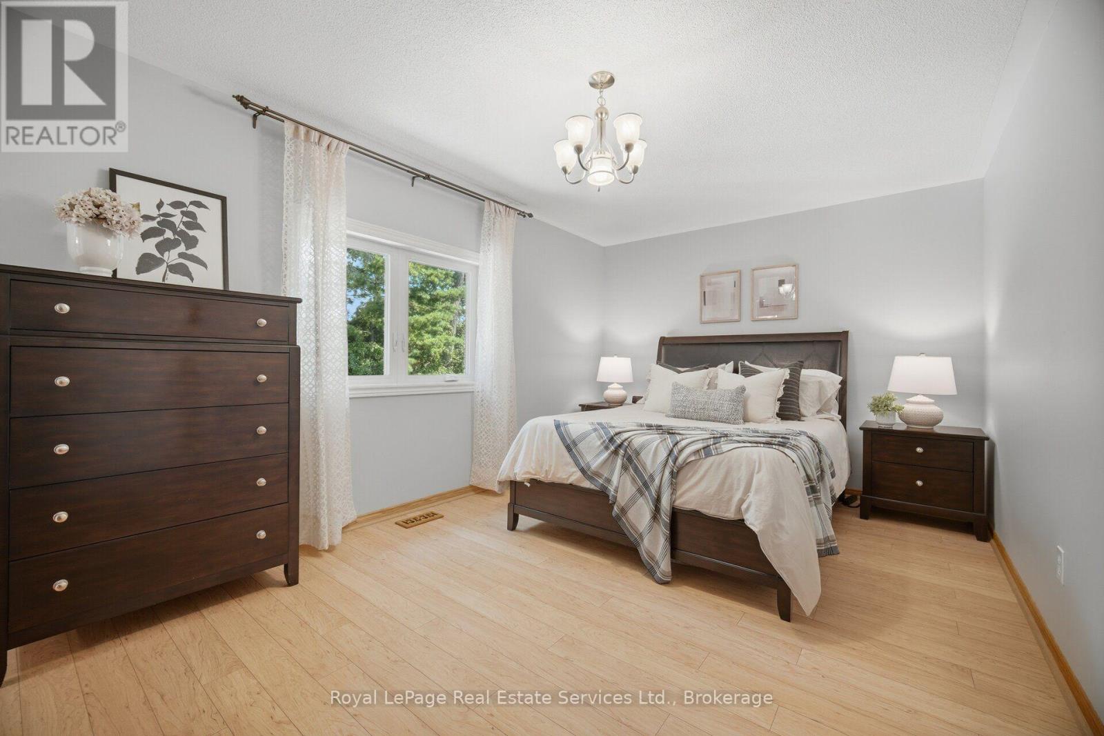 2259 Empire Crescent, Burlington, Ontario  L7L 6Y6 - Photo 19 - W13723548