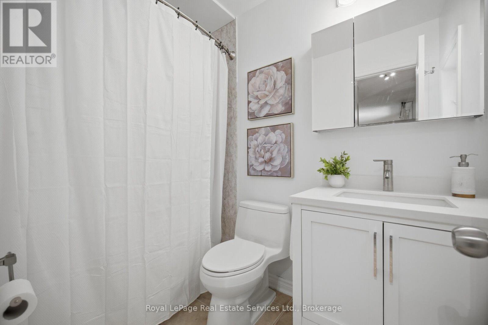 2259 Empire Crescent, Burlington, Ontario  L7L 6Y6 - Photo 21 - W13723548