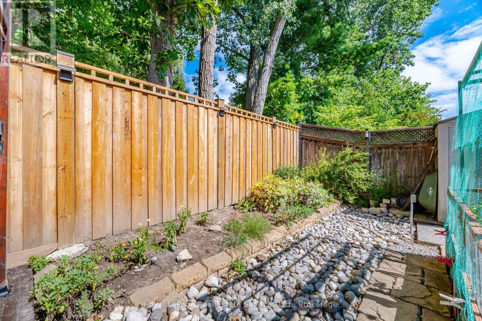 2259 Empire Crescent, Burlington, Ontario  L7L 6Y6 - Photo 37 - W13723548