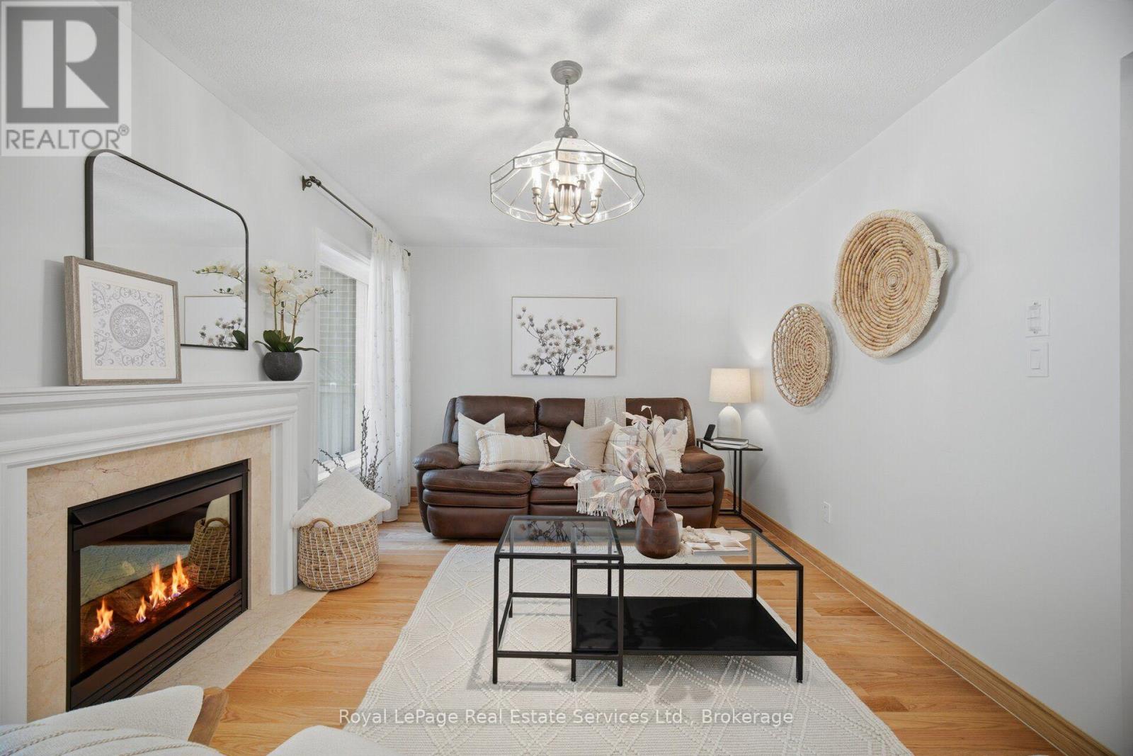 2259 Empire Crescent, Burlington, Ontario  L7L 6Y6 - Photo 7 - W13723548
