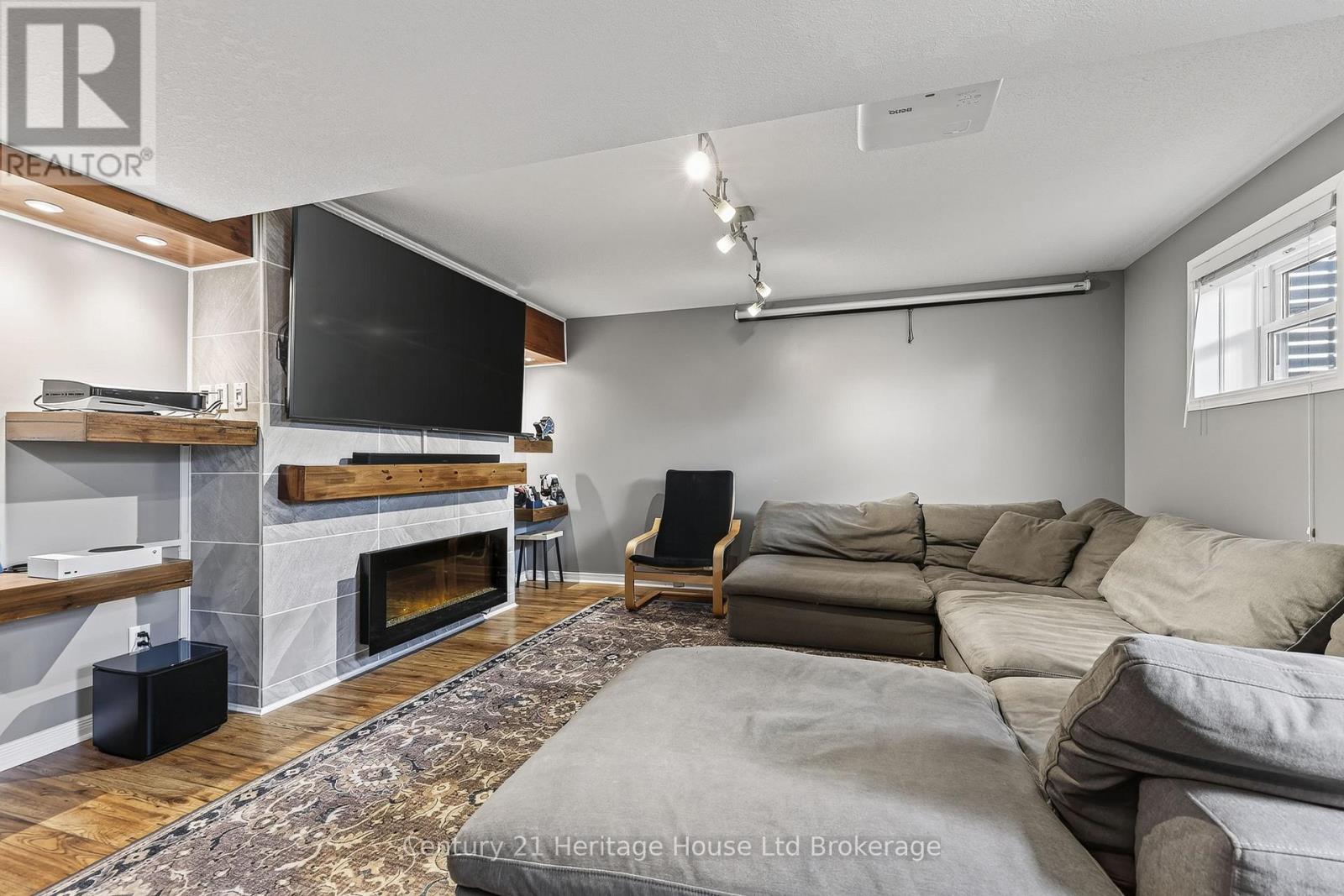 31 Owen Street, Ingersoll, Ontario  N5C 4G7 - Photo 17 - X13723632