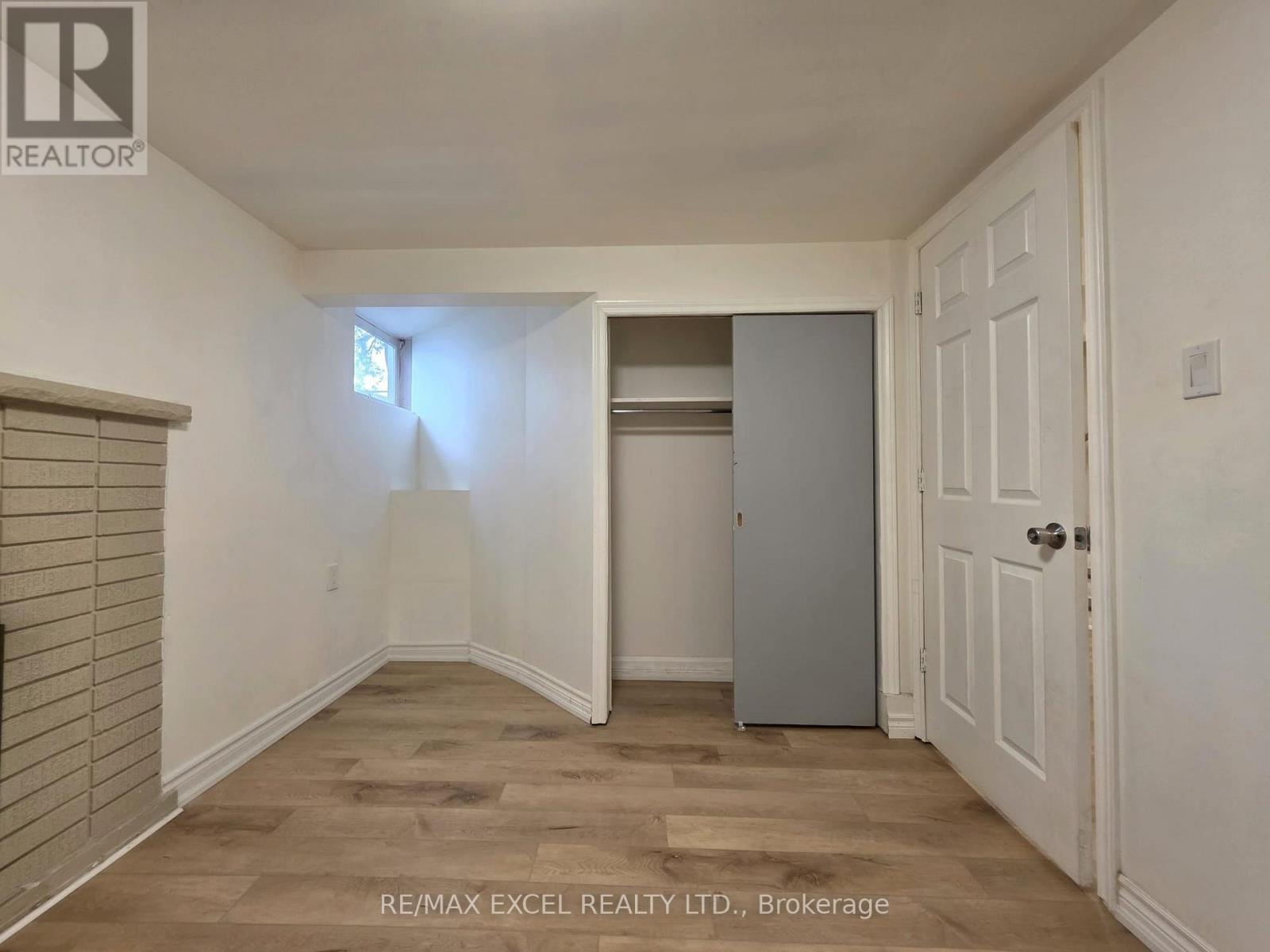 22 Northpark Road, Barrie, Ontario  L4M 2J3 - Photo 6 - S13433852