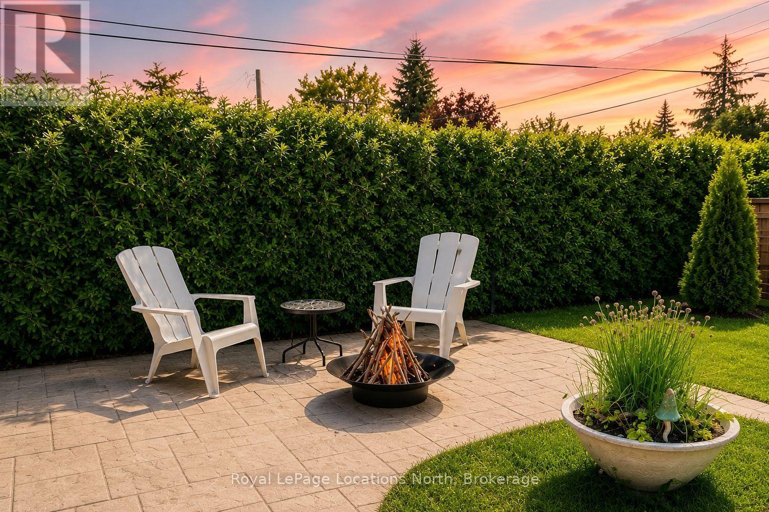 34 Glenwood Drive, Wasaga Beach, Ontario  L9Z 2K5 - Photo 4 - S13723610
