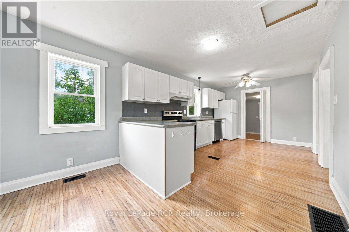397 27th Street W, Owen Sound, Ontario  N4K 4J7 - Photo 12 - X13723464