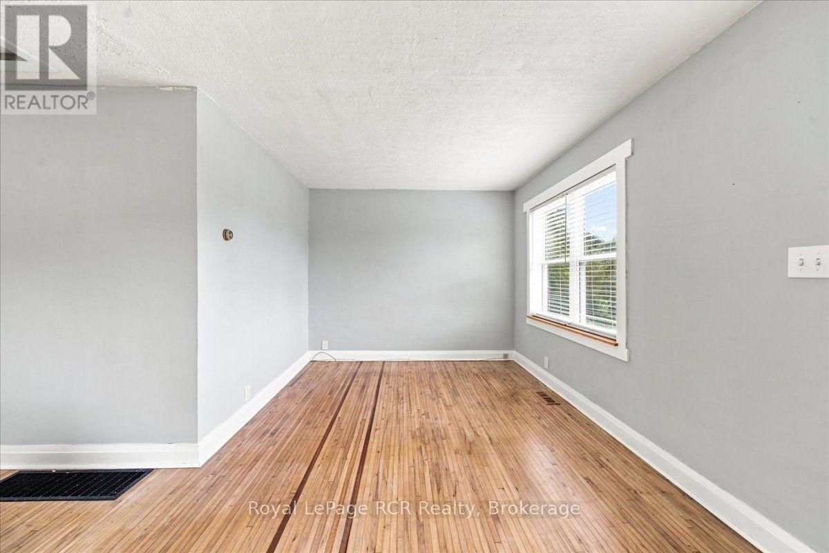 397 27th Street W, Owen Sound, Ontario  N4K 4J7 - Photo 8 - X13723464