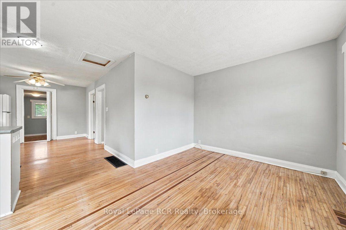 397 27th Street W, Owen Sound, Ontario  N4K 4J7 - Photo 9 - X13723464