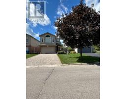 10 BUCKINGHAM DRIVE, stratford, Ontario