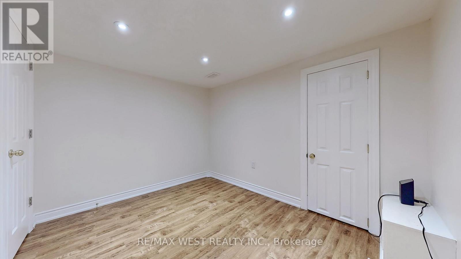 Bsmt - 139 Ranee Avenue, Toronto, Ontario  M6A 1N3 - Photo 15 - C13723486