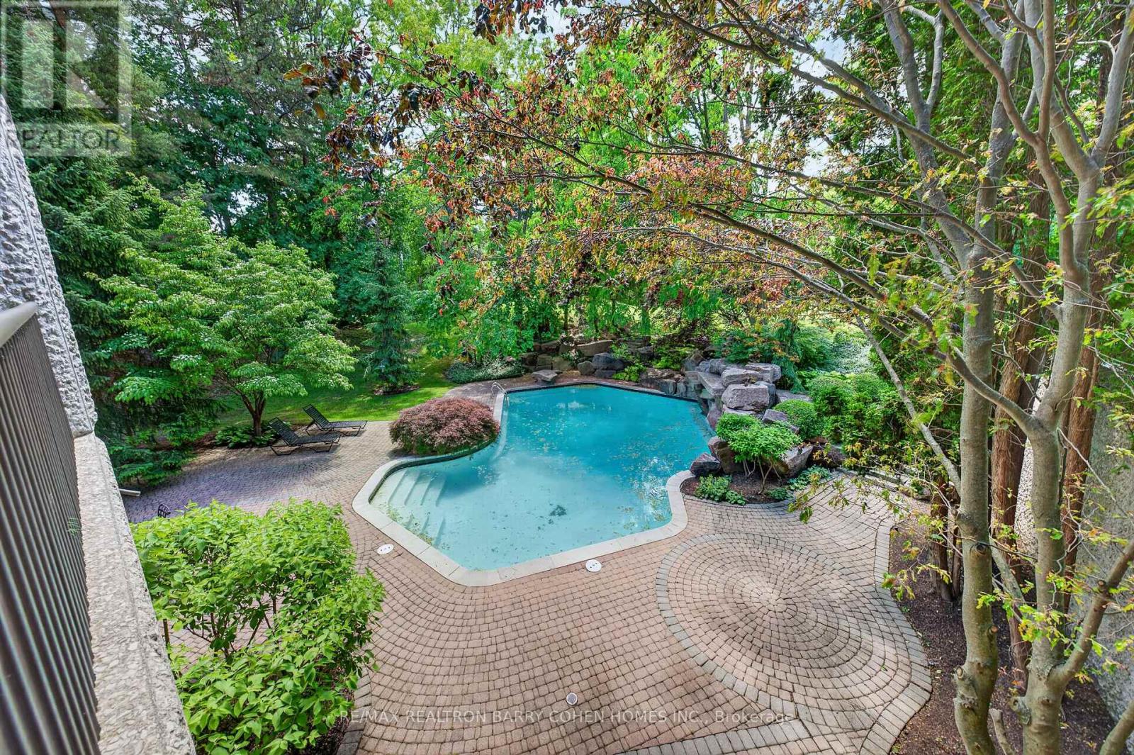 30 High Point Road, Toronto, Ontario  M3C 2R3 - Photo 18 - C13723534