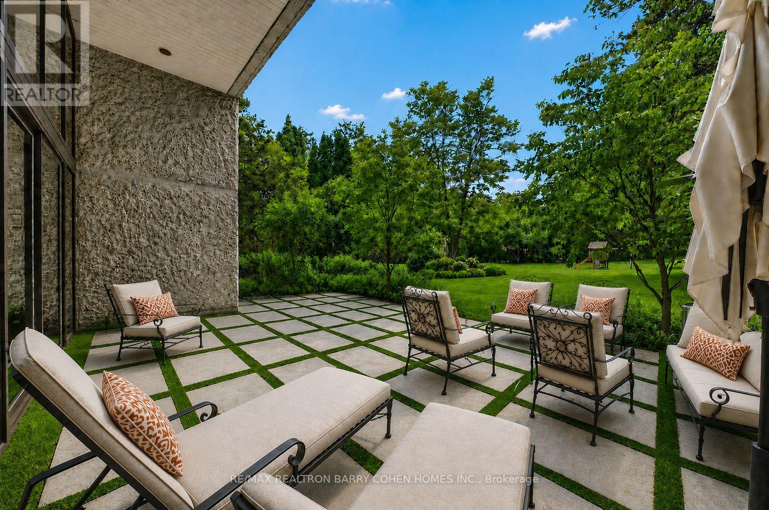 30 High Point Road, Toronto, Ontario  M3C 2R3 - Photo 19 - C13723534