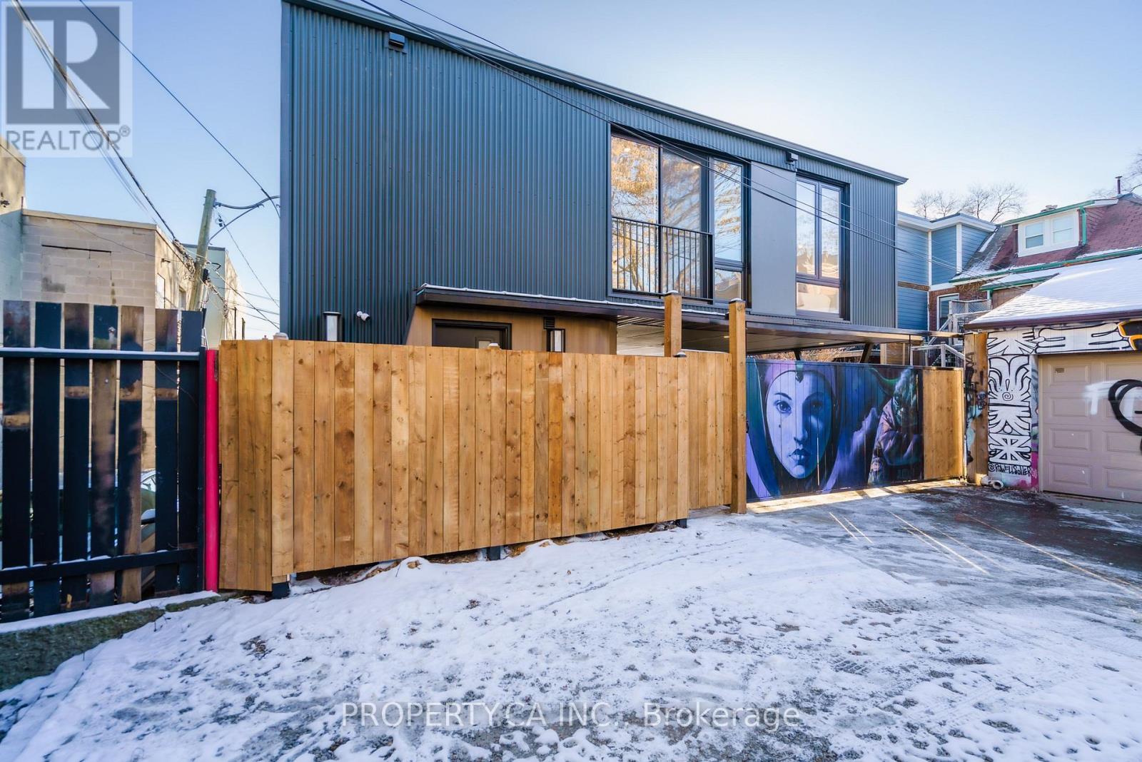 Laneway - 147 Denison Avenue, Toronto, Ontario  M5T 2N2 - Photo 28 - C13723664