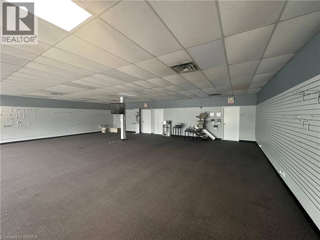 750 Colborne Street E Unit# 2b, Brantford, Ontario  N3S 3S1 - Photo 6 - 40830779