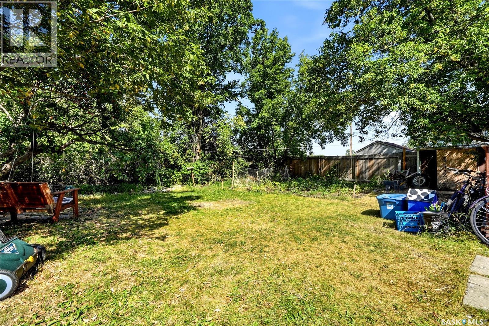 1722 Macpherson Avenue, Regina, Saskatchewan  S4S 4C9 - Photo 26 - SK046943