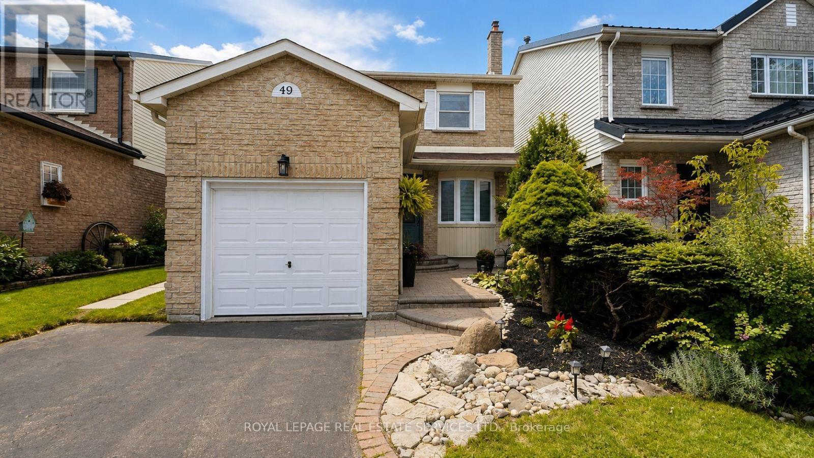 49 LOWDER PLACE