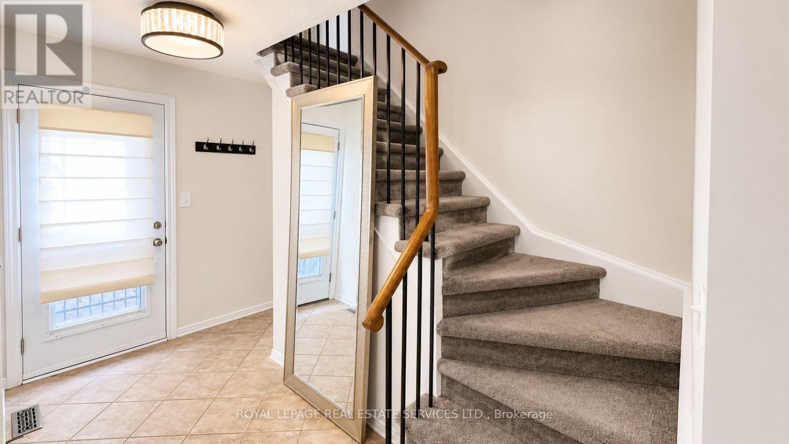 49 Lowder Place, Whitby, Ontario  L1N 8B8 - Photo 10 - E13723496