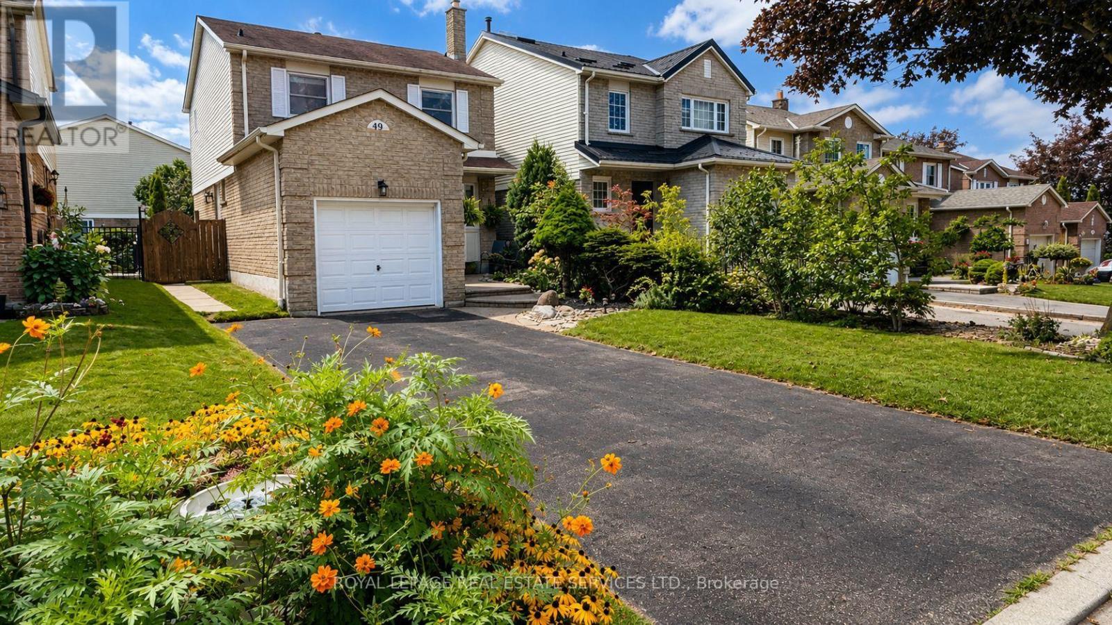49 Lowder Place, Whitby, Ontario  L1N 8B8 - Photo 3 - E13723496