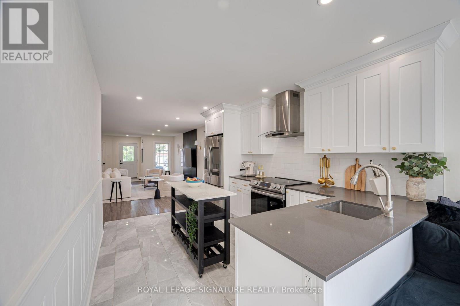 1085 Kensington Street, Innisfil, Ontario  L9S 1T7 - Photo 10 - N13723460
