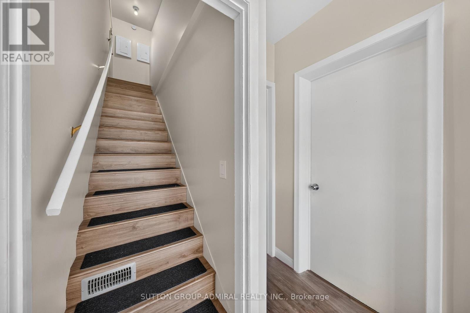 6745 Main Street, Whitchurch-Stouffville, Ontario  L4A 6B5 - Photo 38 - N13723502
