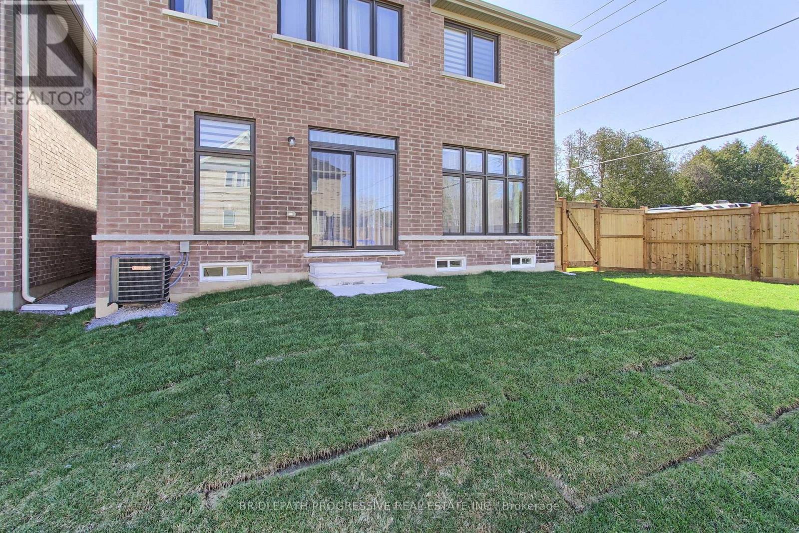 2 Big Canoe Drive, Georgina, Ontario  L0E 1R0 - Photo 36 - N13723504