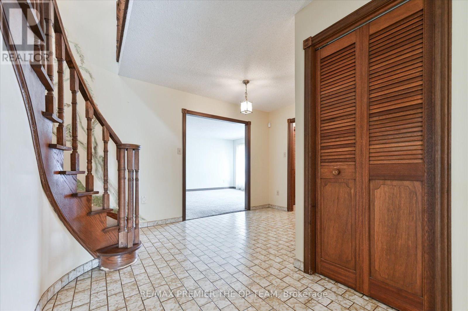 82 Highland Park Boulevard, Markham, Ontario L3T 1B5 - Photo 7 - N13723520