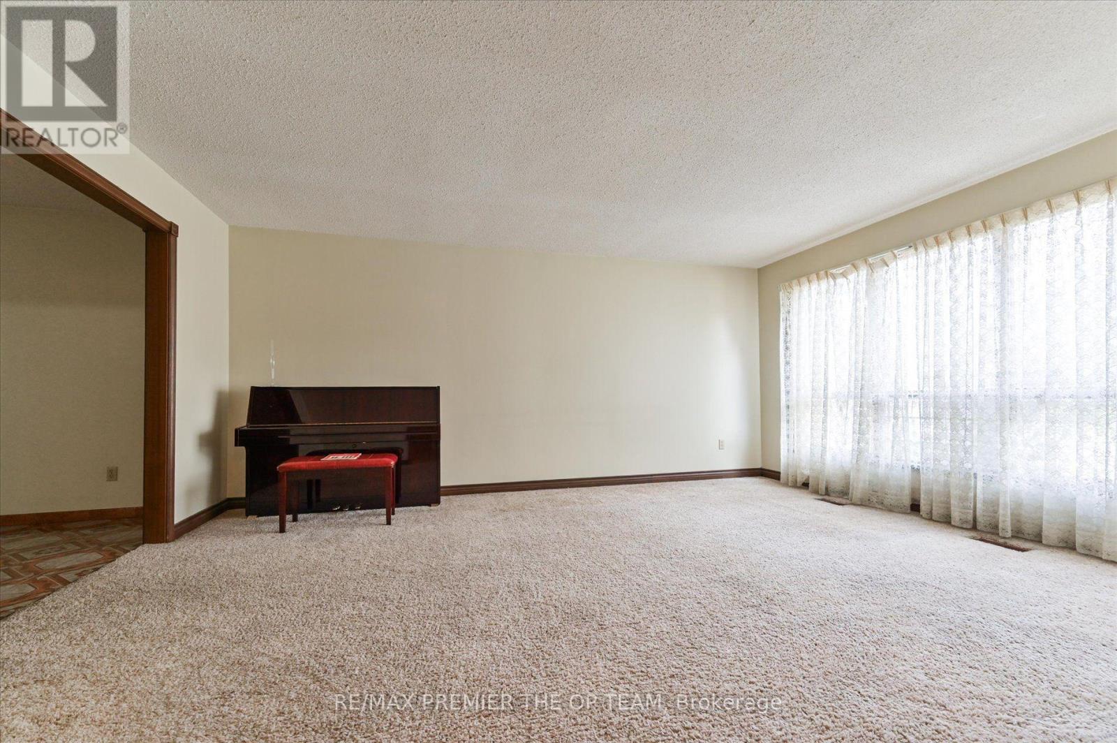 82 Highland Park Boulevard, Markham, Ontario L3T 1B5 - Photo 8 - N13723520
