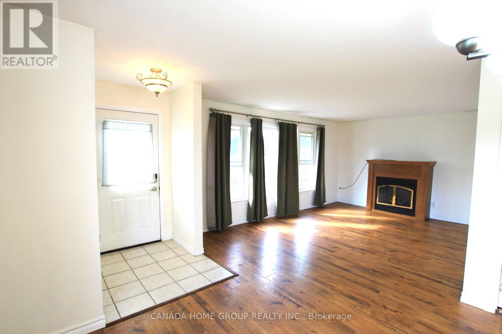 931 Goldie Street, Innisfil, Ontario L0L 1C0 - Photo 14 - N13723608