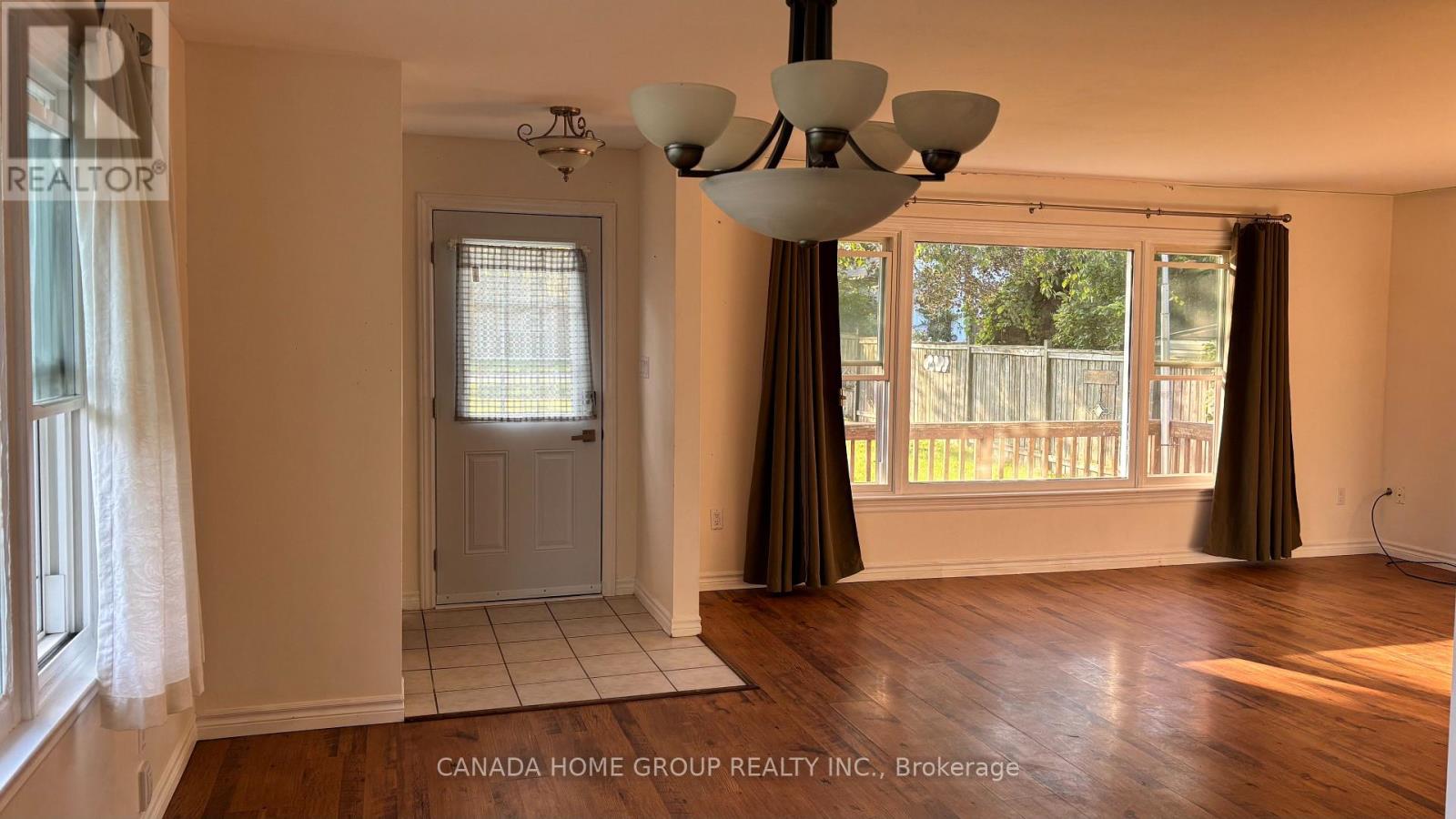 931 Goldie Street, Innisfil, Ontario L0L 1C0 - Photo 21 - N13723608