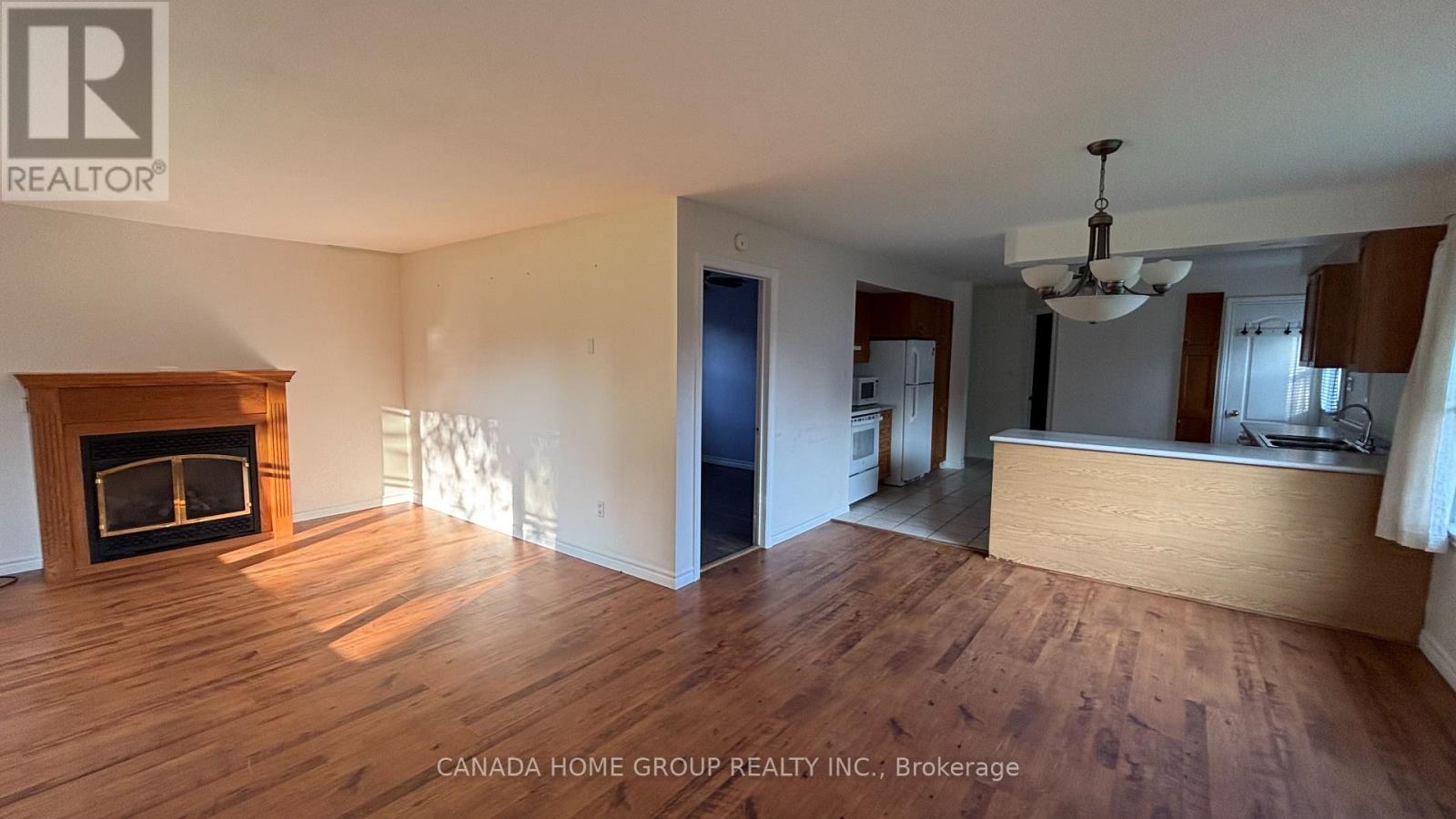931 Goldie Street, Innisfil, Ontario L0L 1C0 - Photo 31 - N13723608