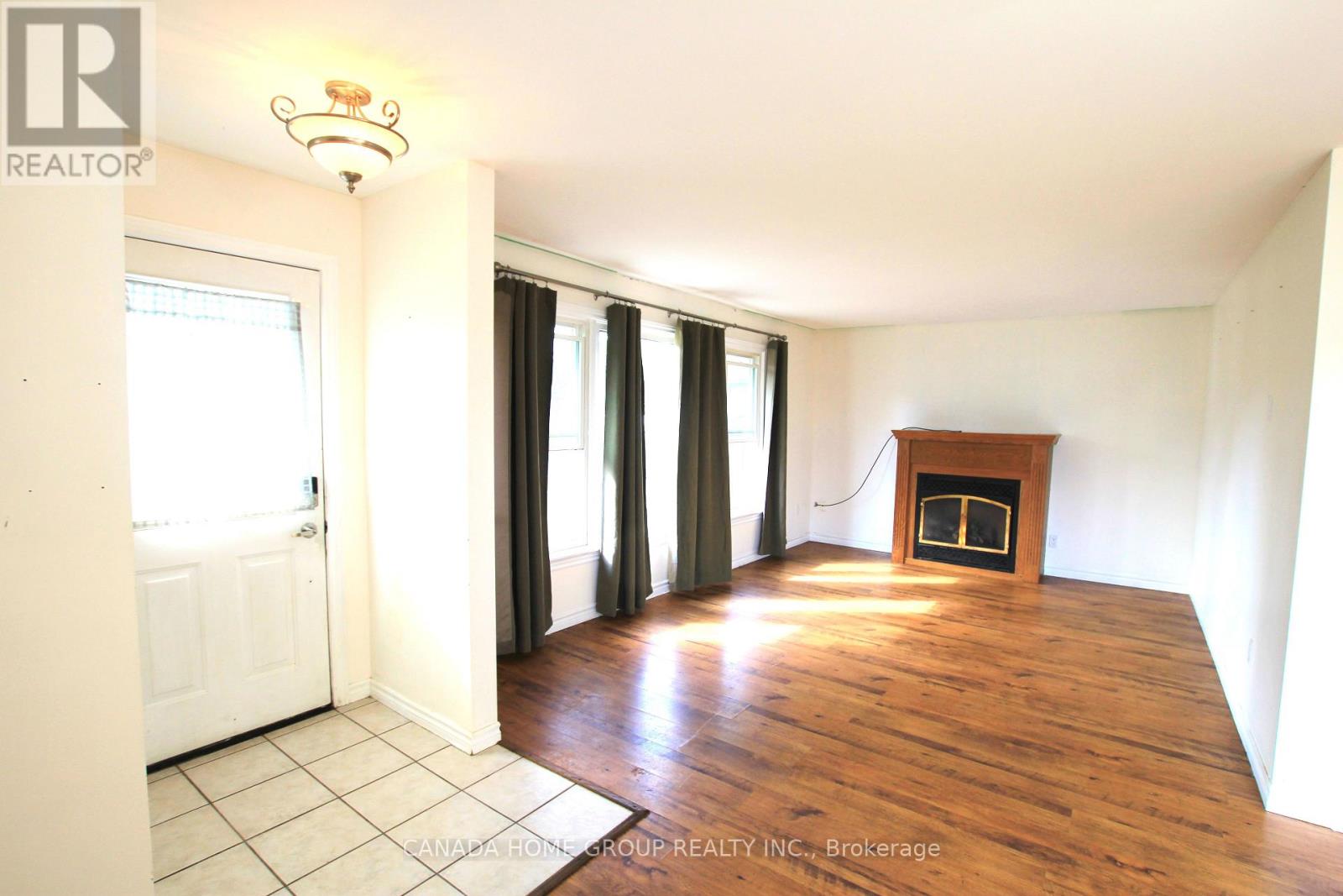 931 Goldie Street, Innisfil, Ontario L0L 1C0 - Photo 5 - N13723608