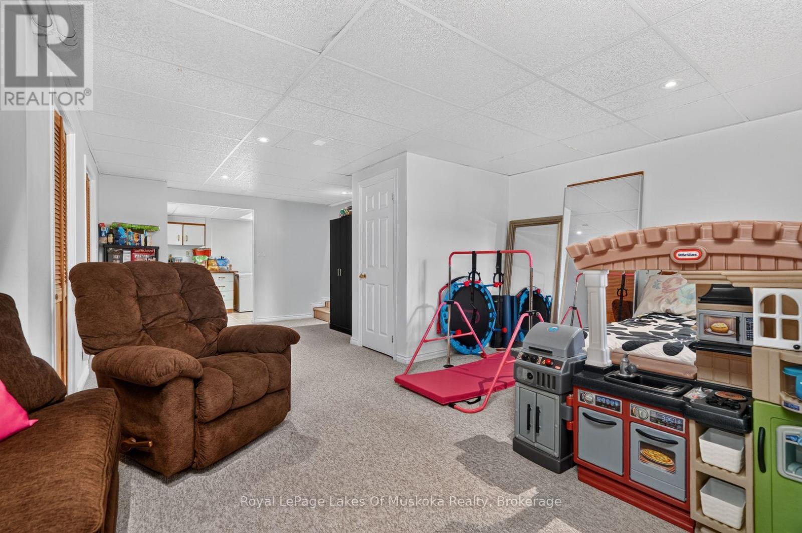 570 John Street S, Gravenhurst, Ontario  P1P 1J9 - Photo 34 - X13723356