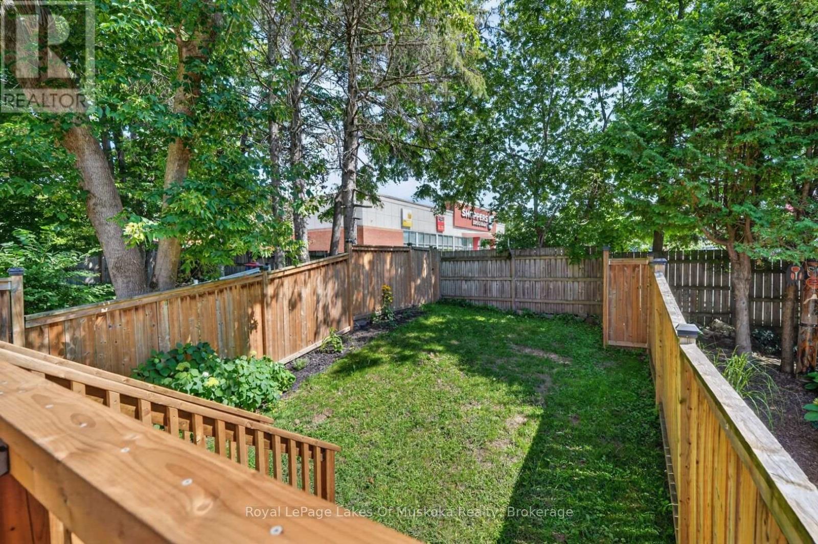 570 John Street S, Gravenhurst, Ontario  P1P 1J9 - Photo 44 - X13723356