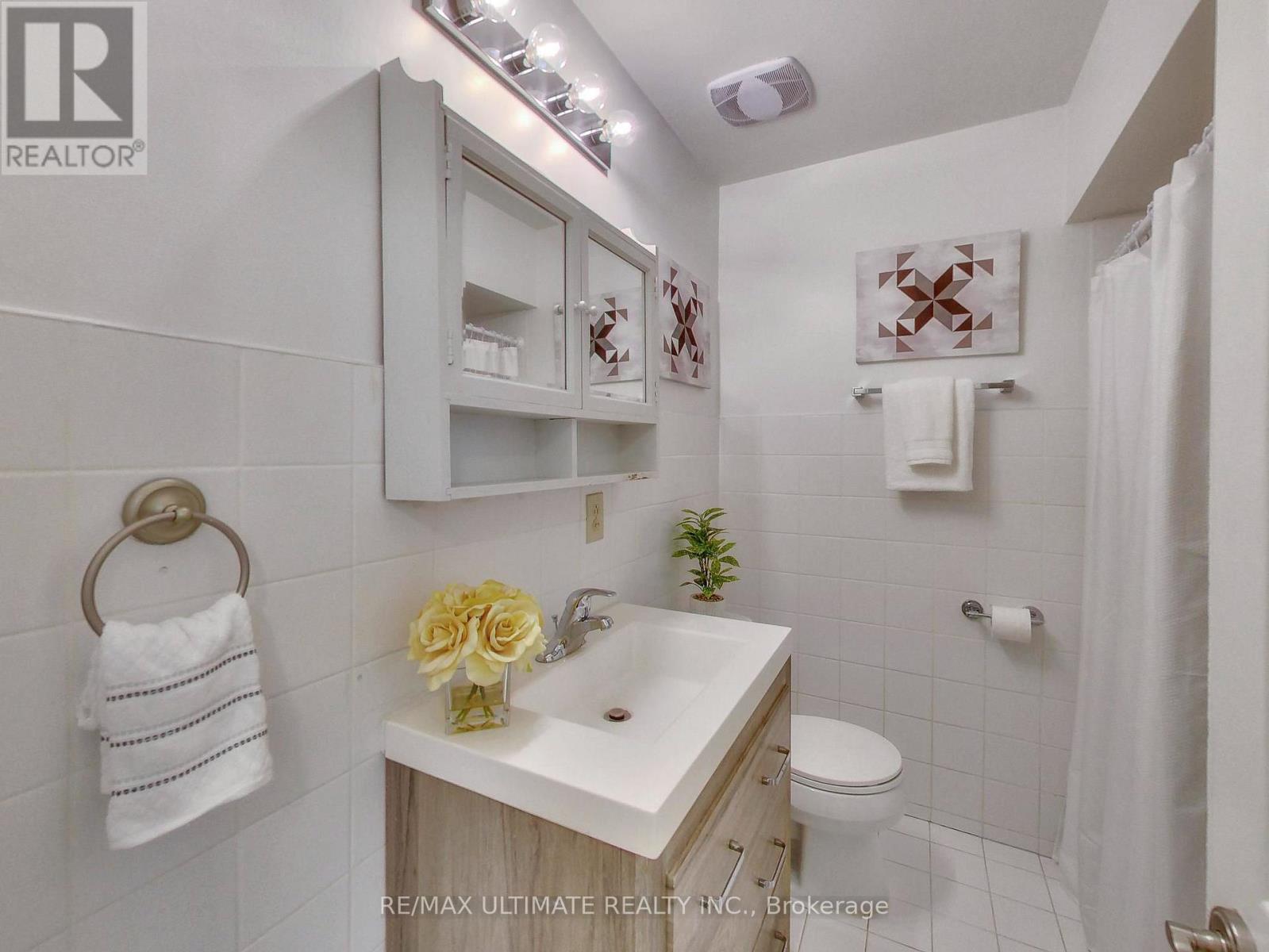 3626 Anniversary Road, Mississauga, Ontario  L5C 2G1 - Photo 21 - W13723470