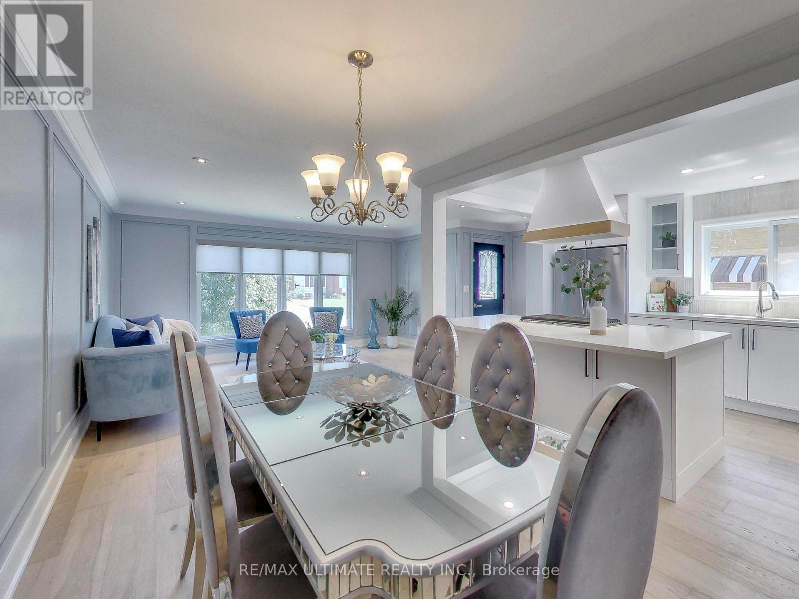 3626 Anniversary Road, Mississauga, Ontario  L5C 2G1 - Photo 6 - W13723470