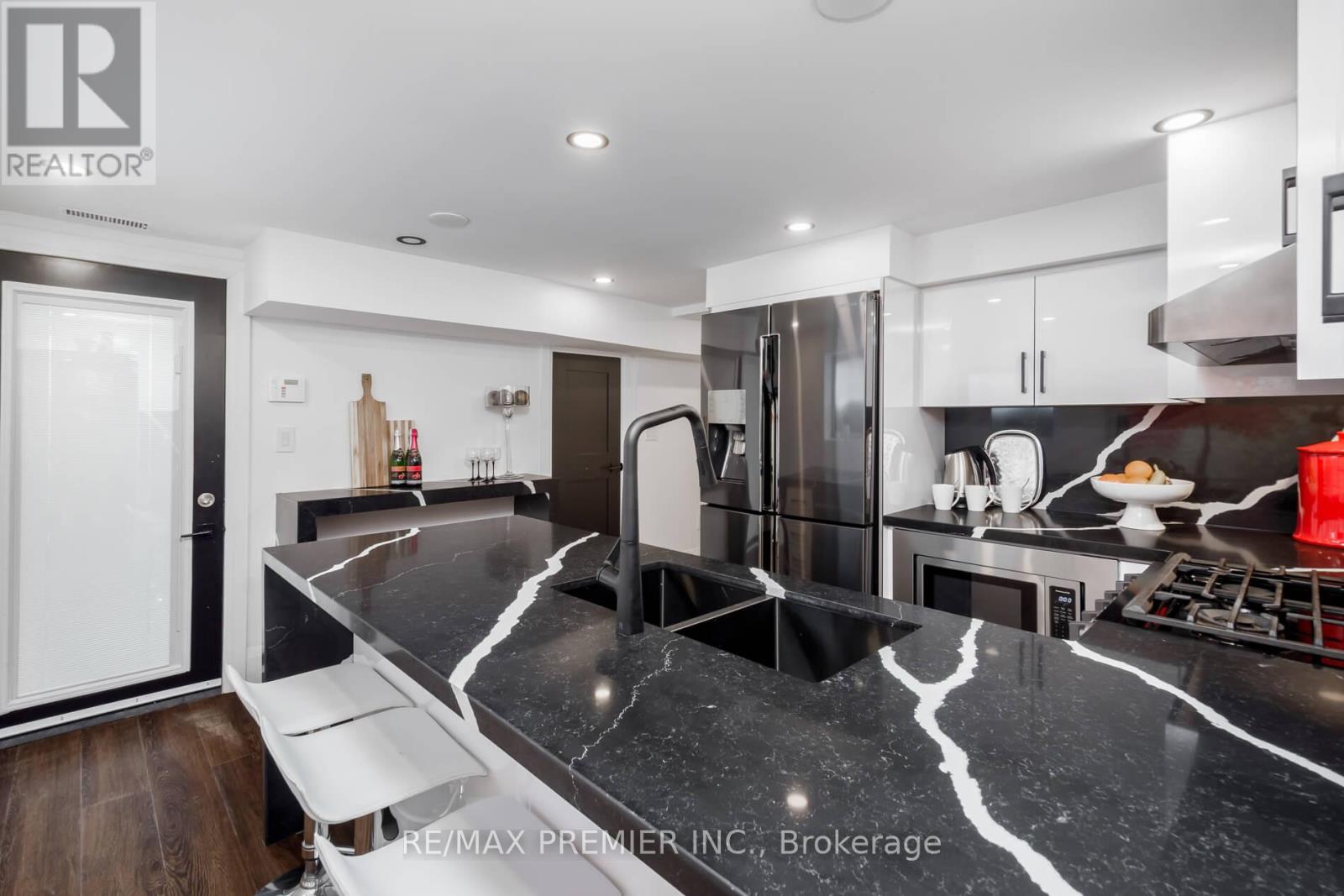 21 Elizabeth Street N, Brampton, Ontario  L6X 1S1 - Photo 35 - W13723662
