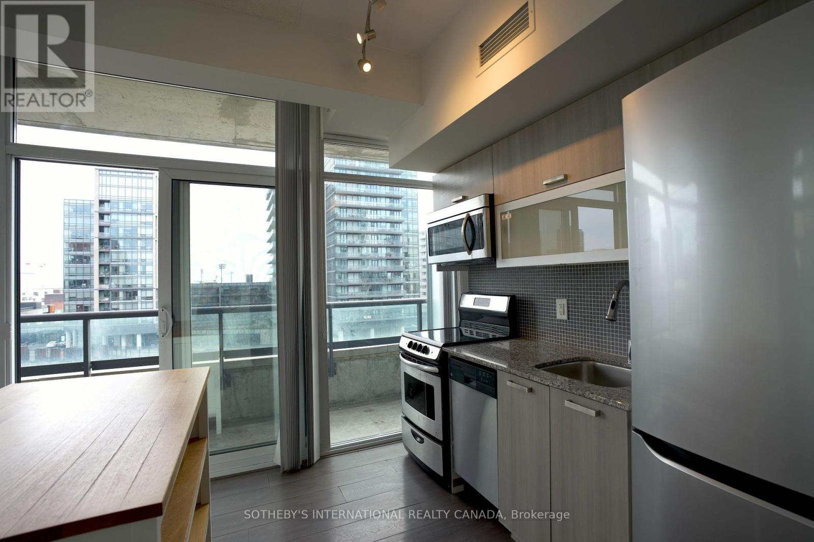 815 - 36 Lisgar Street, Toronto, Ontario  M6J 0C7 - Photo 7 - C13481094