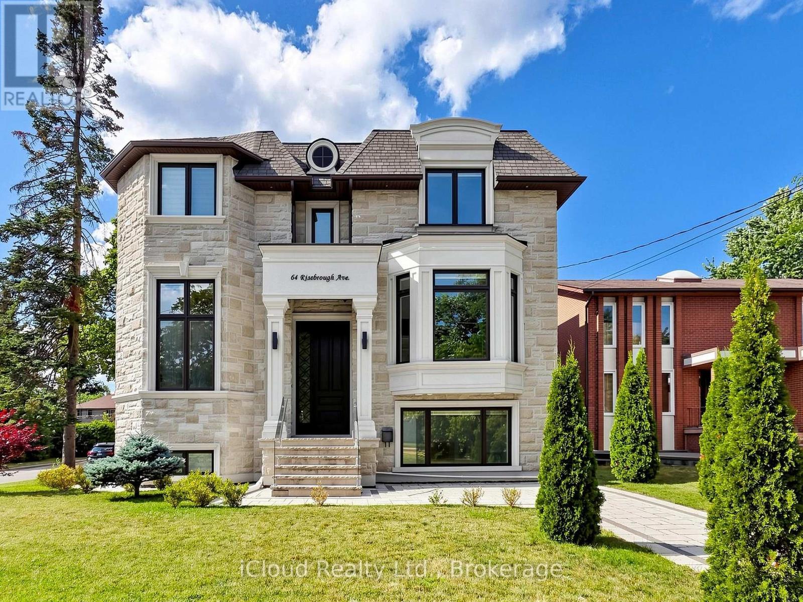 64 Risebrough Avenue, Toronto, Ontario  M2M 2E3 - Photo 3 - C13603888