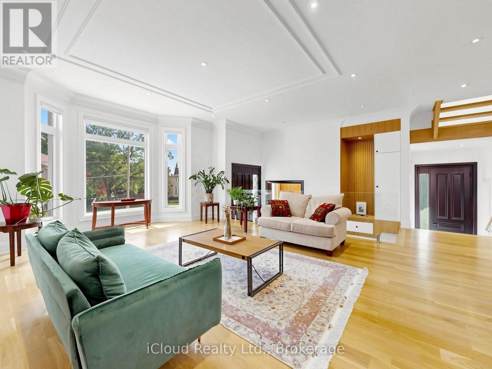 64 Risebrough Avenue, Toronto, Ontario  M2M 2E3 - Photo 7 - C13603888