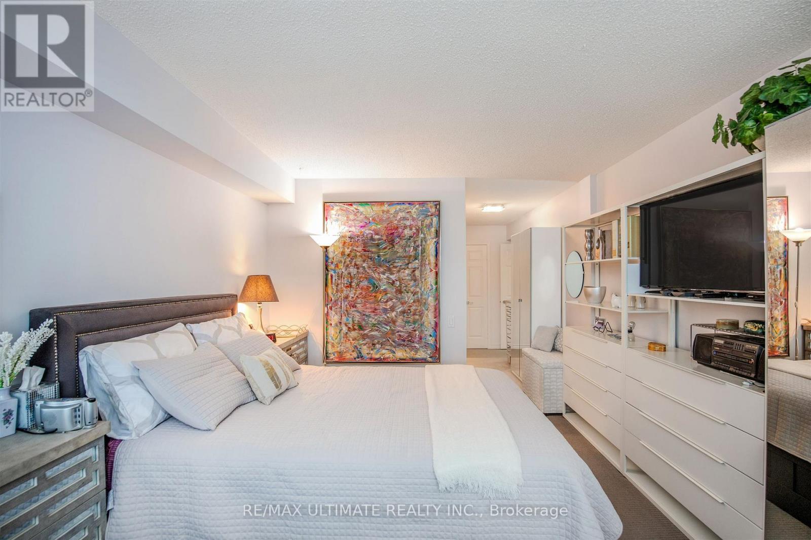808 - 8 Covington Road, Toronto, Ontario  M6A 3E5 - Photo 16 - C13605376