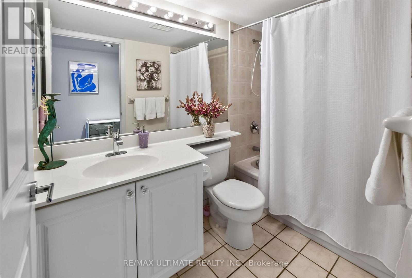 808 - 8 Covington Road, Toronto, Ontario  M6A 3E5 - Photo 21 - C13605376