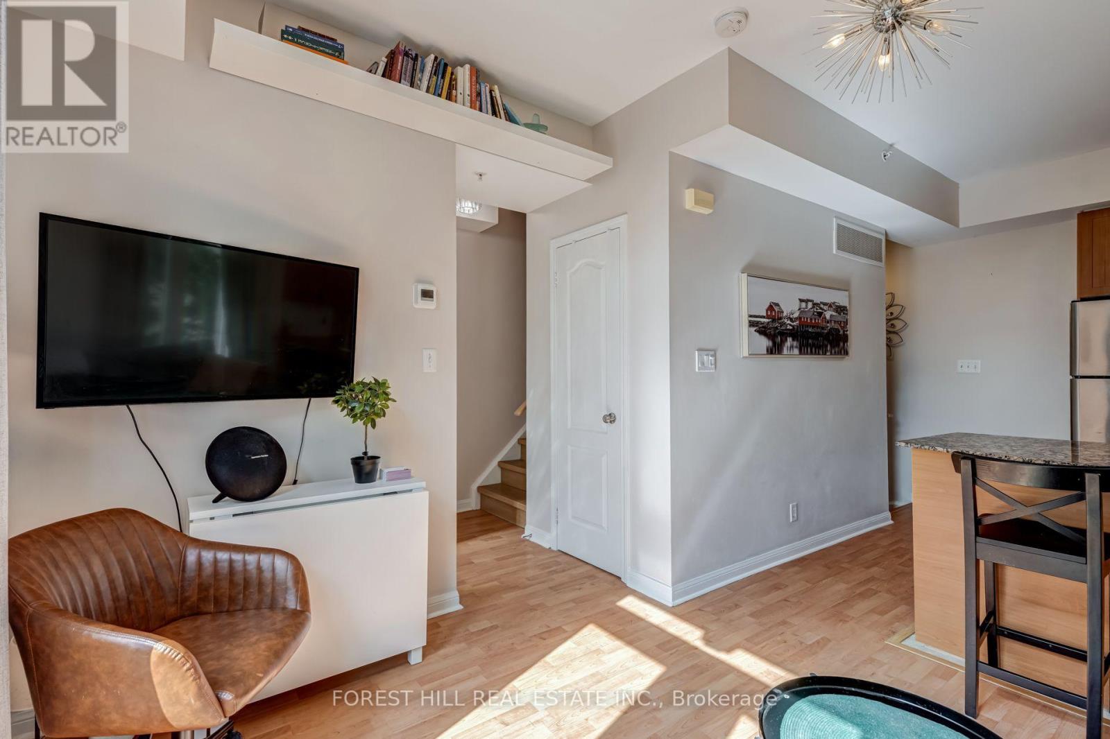 Th 3 - 68 Carr Street, Toronto, Ontario  M5T 1B7 - Photo 7 - C13721158