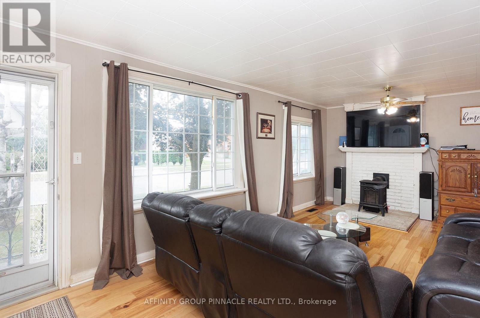 35 Clifton Street, Kawartha Lakes, Ontario  K0M 1N0 - Photo 8 - X13548720