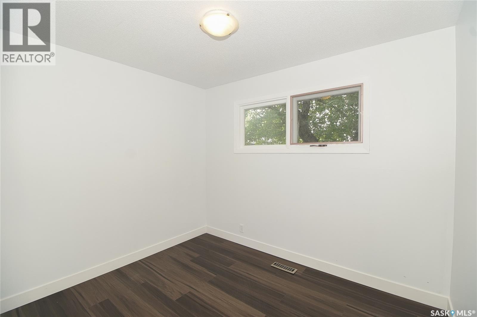 61 Bannister Avenue, Regina, Saskatchewan  S4R 5K8 - Photo 12 - SK046798